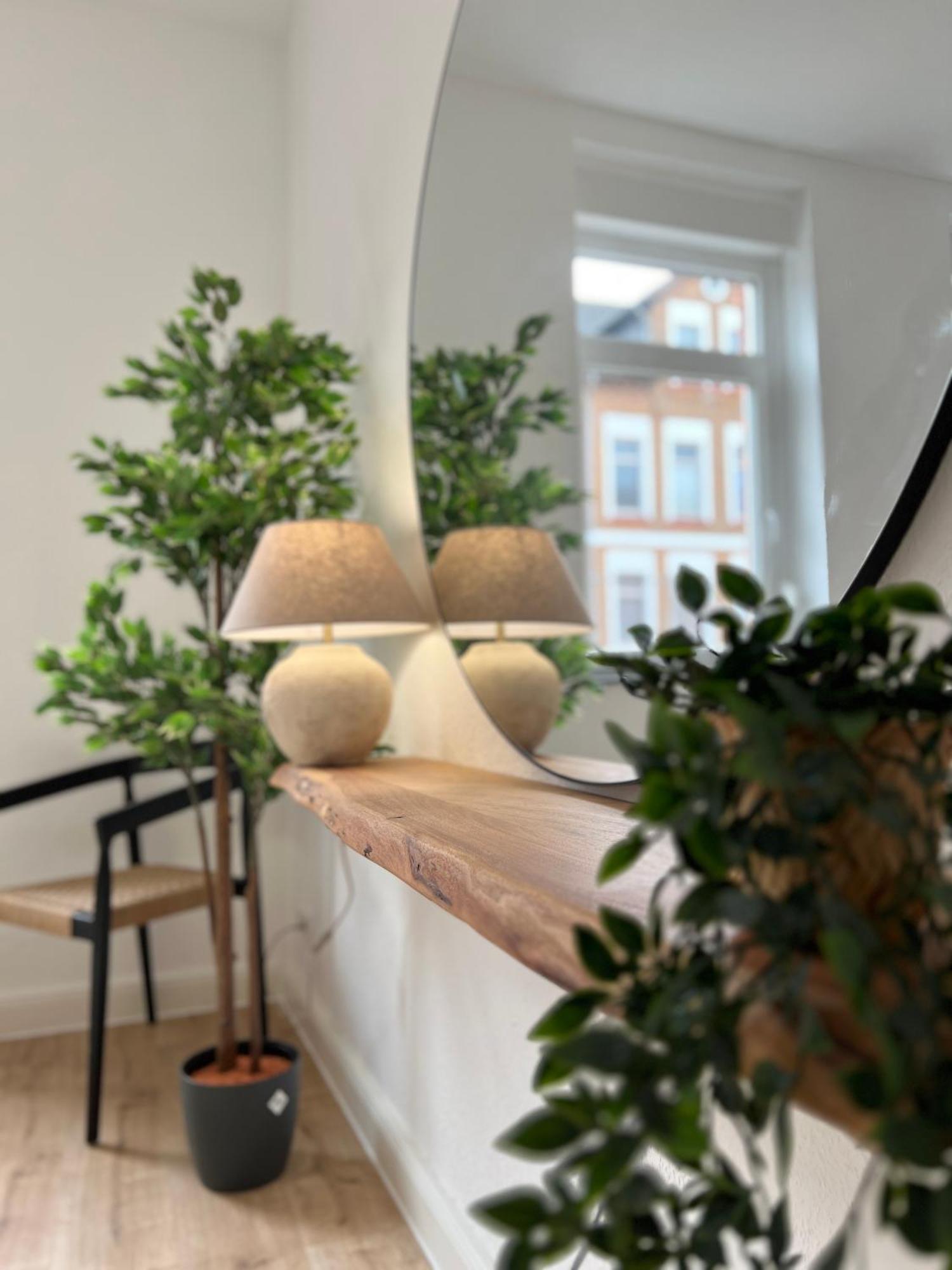 Bright Elzer Strasse Apartment Хилдесхайм Екстериор снимка